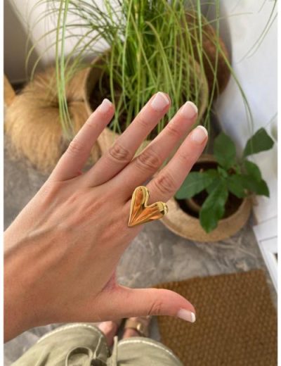 anillo corazón de acero dorado ajustable