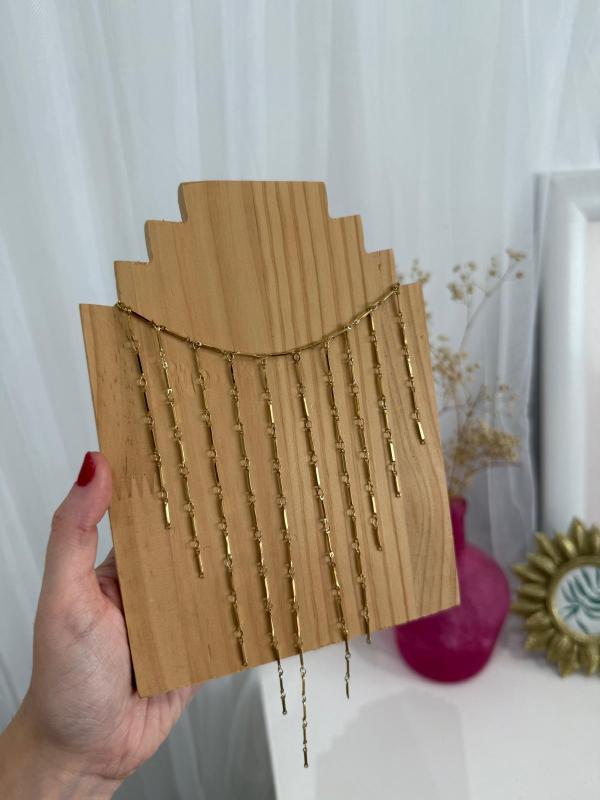 collar cascada de acero dorado