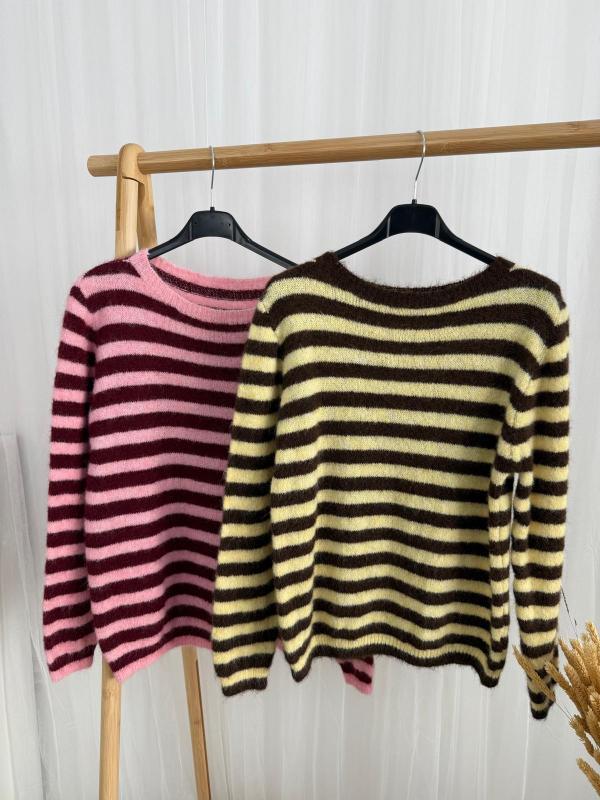 jersey de rayas marrón y amarillo