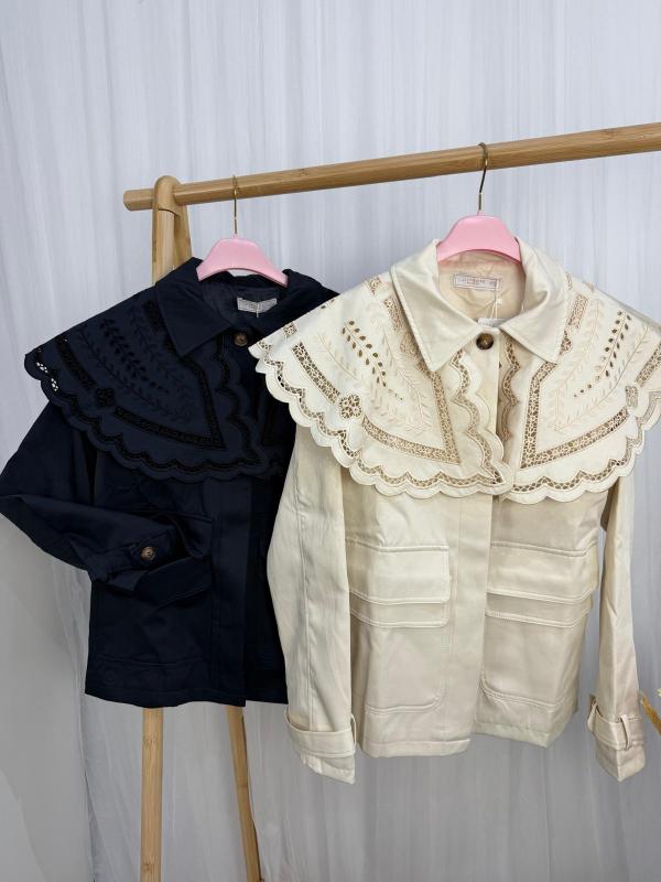 chaqueta gabardina corta mujer