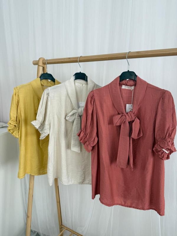 blusa manga corta con lazada