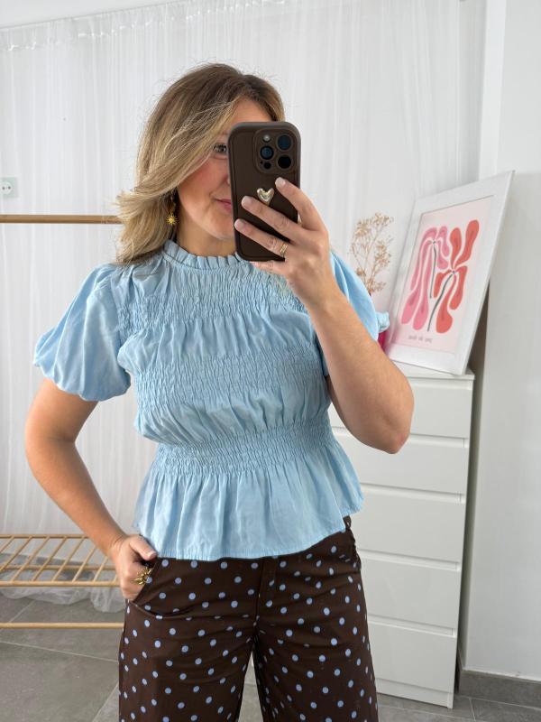 Blusa corta con frunces azul