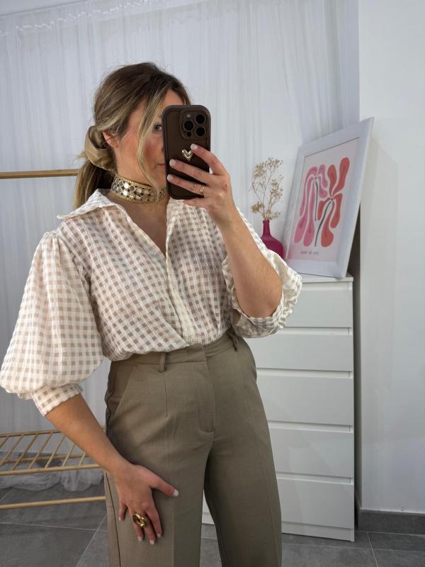 camisa con mangas bombachas